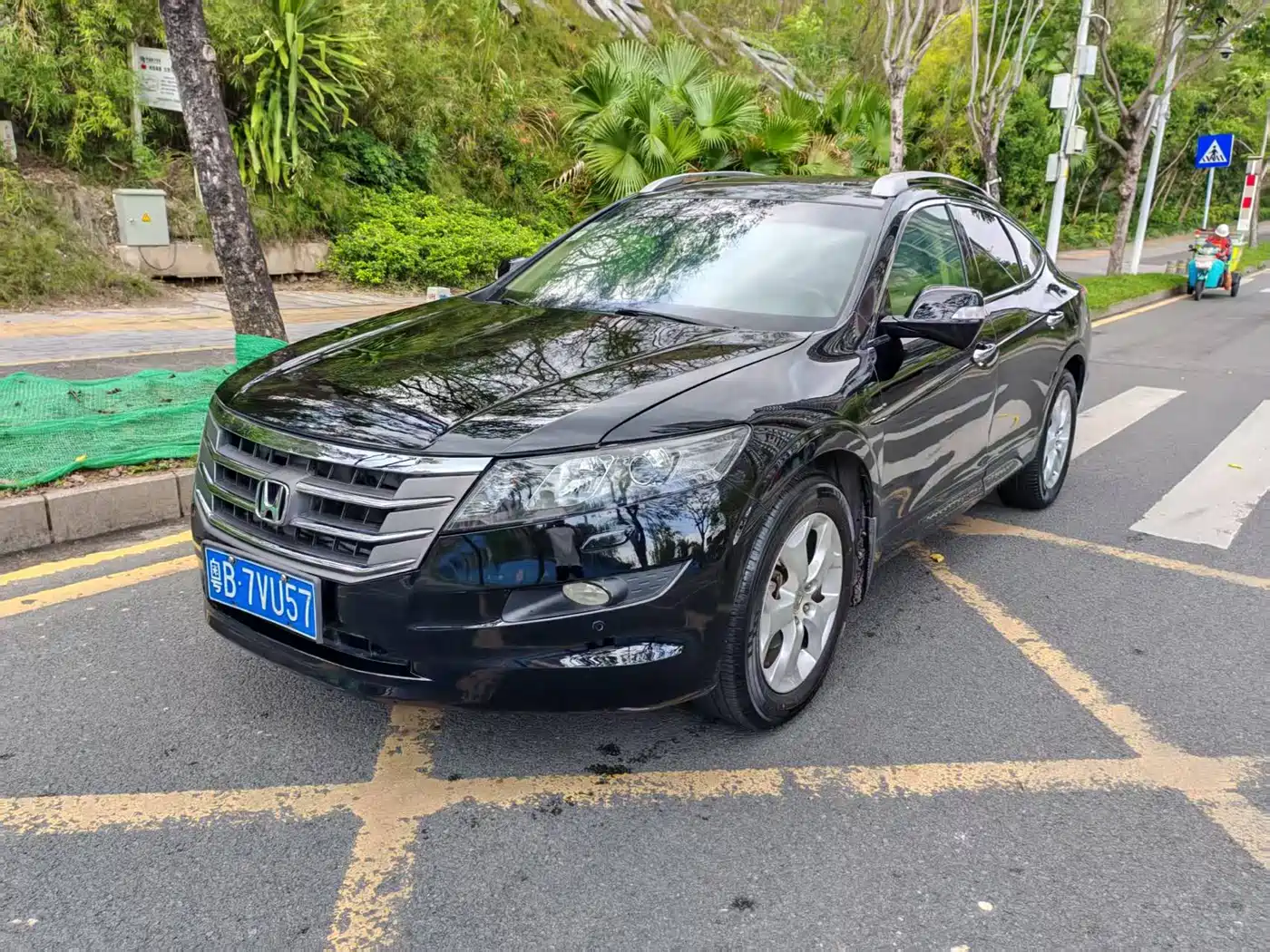 Фото 1 - Honda Crosstour