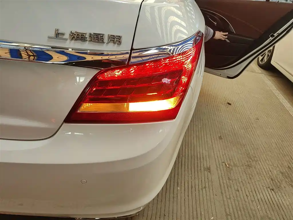 Buick LaCrosse 2013 2.4L SIDI Elite Comfort фото 8