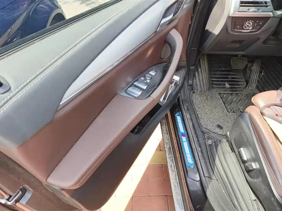 BMW iX3 2022 Innovation Leader фото 7