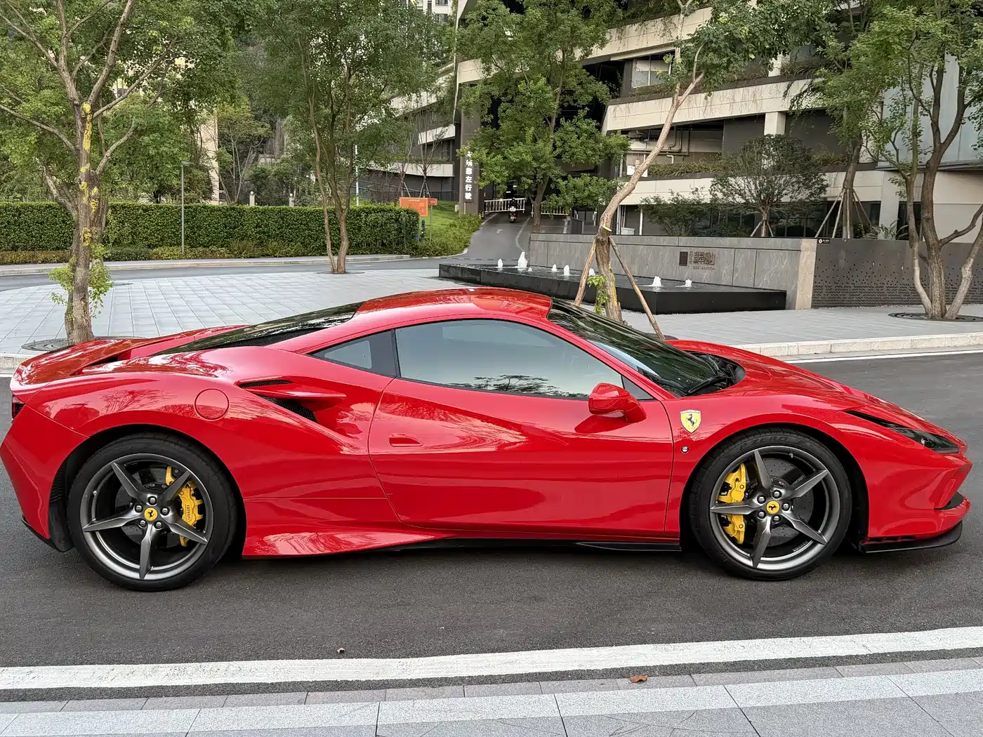 Ferrari F8 2023 2019 Tributo 3.9T V8