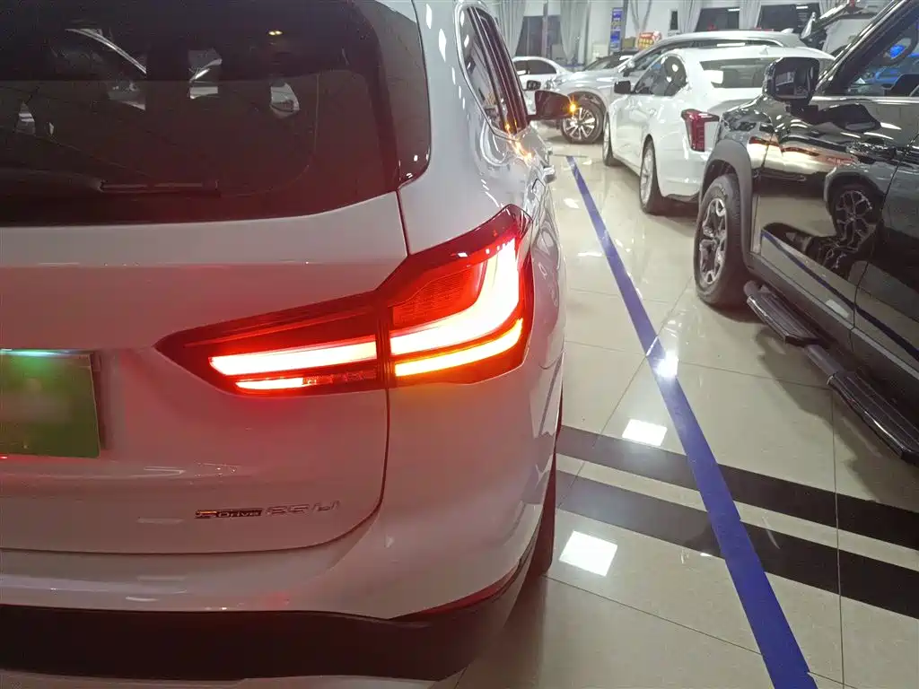 BMW X1 2021 Facelift sDrive25Li Leading фото 8
