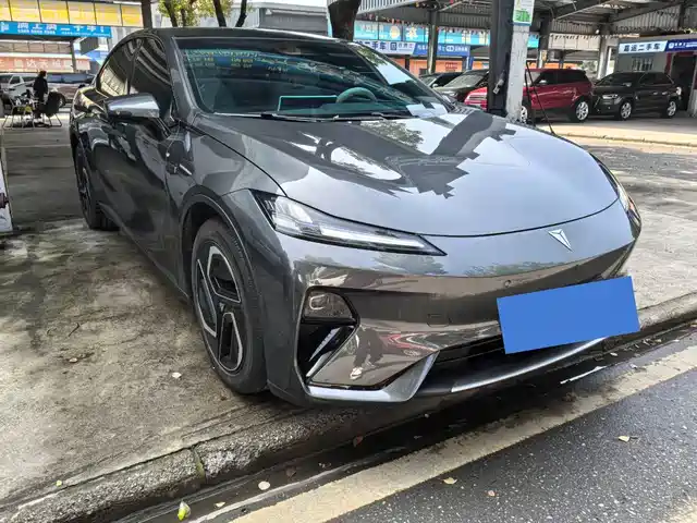 Changan Deepal DARK BLUE L07