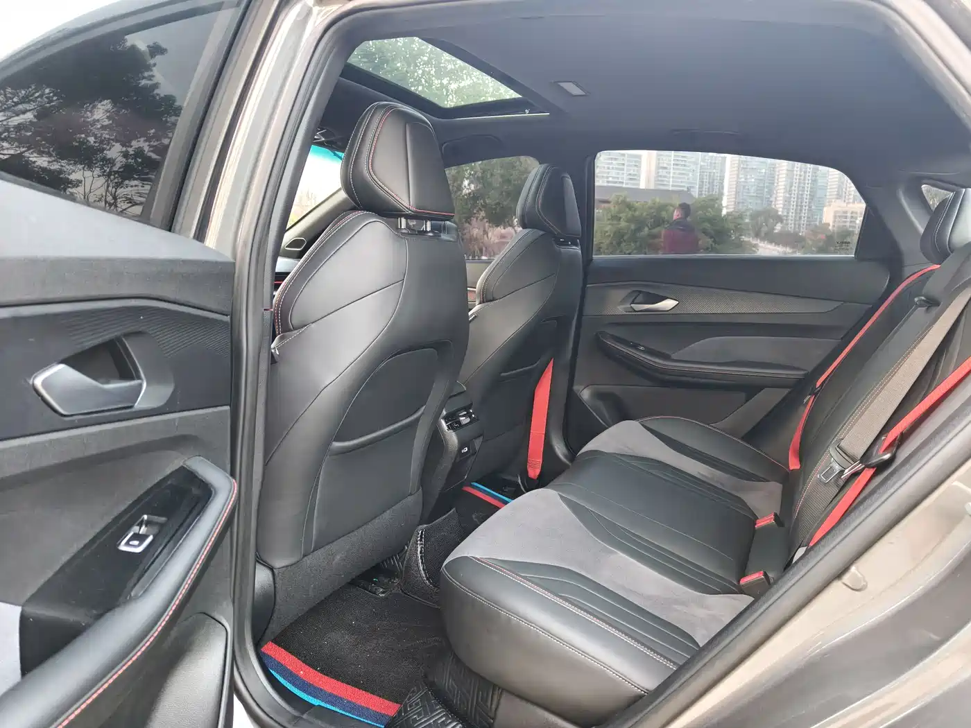 GEELY AUTOMOBILE BINRUI