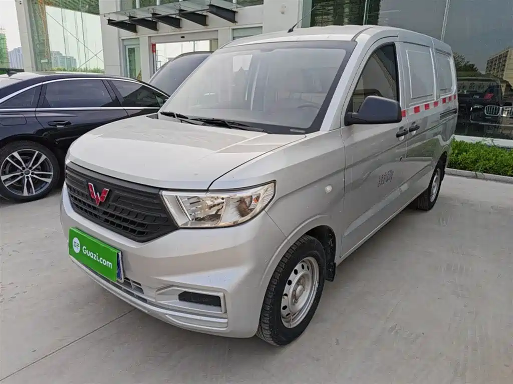 Wuling Motors Wuling Hongguang V 2022 1.5L Dynamic Edition Windowless Van Hydraulic Power Steering LAR