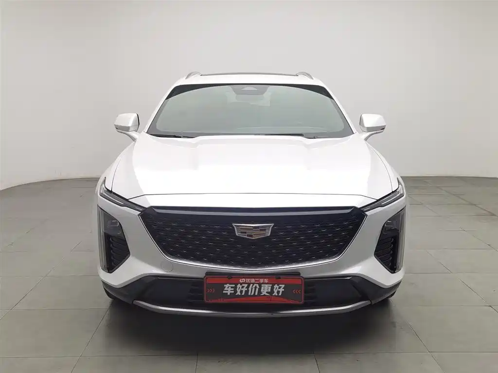 Cadillac Cadillac GT4 2023 25T Luxury Edition 3