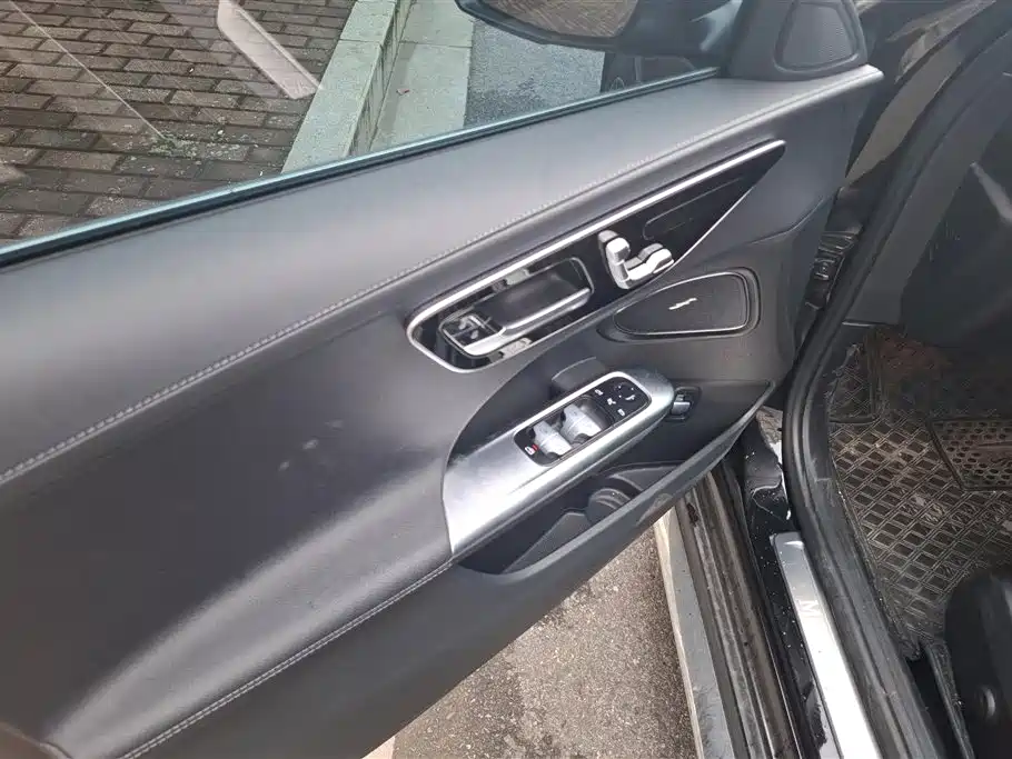 Mercedes-Benz C-Class 2024 C 260 L Sport фото 7