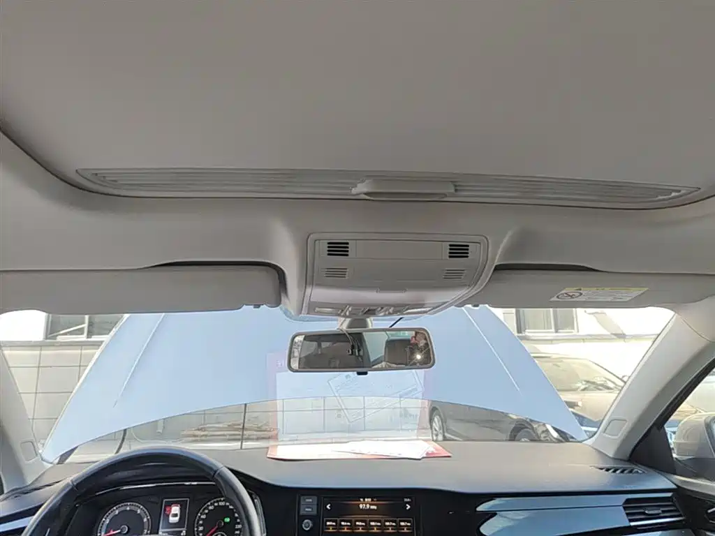 Volkswagen Bora 2019 Facelift 1.5L Automatic Luxury China VI фото 18