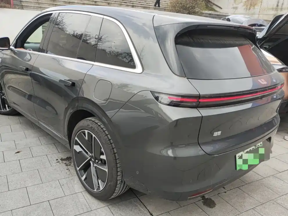 Li Auto IDEAL L6