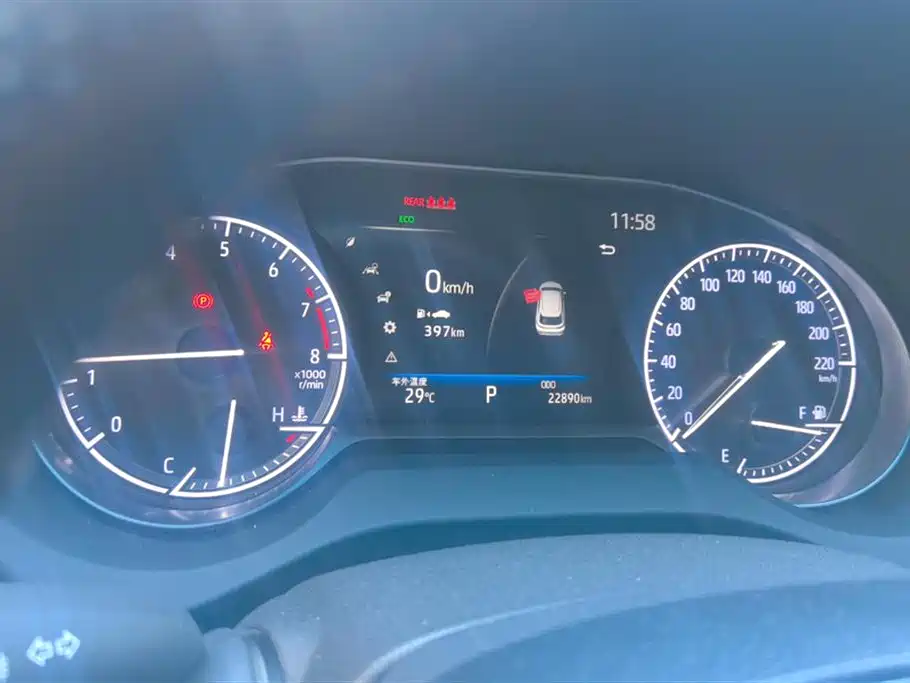 Toyota Venza 2022 2.0L CVT 2WD Luxury фото 14