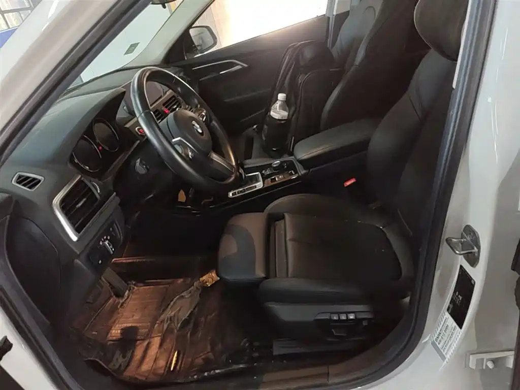 BMW 1 Series 2020 Model 125i Leading M Sport Package фото 11