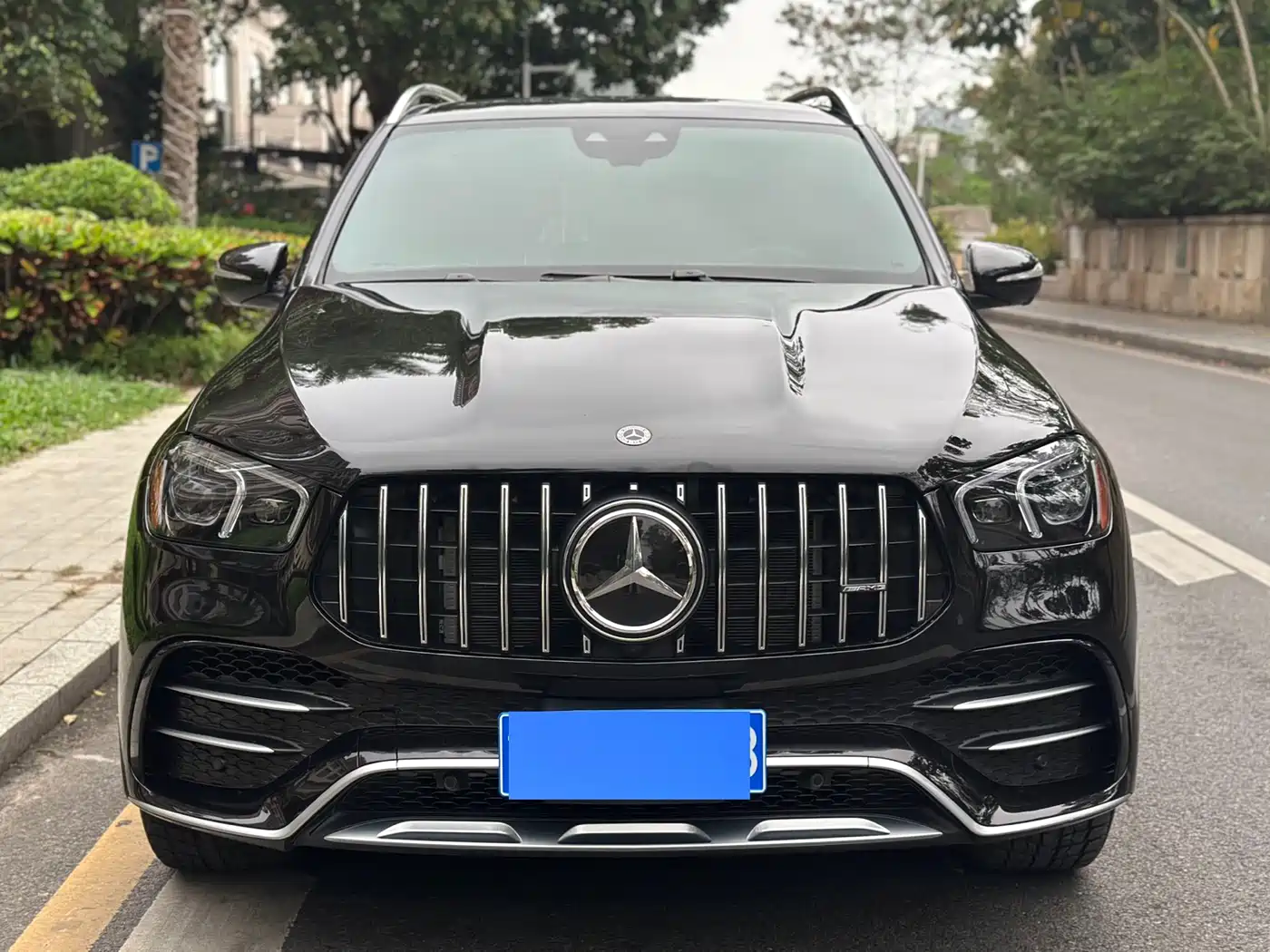 MERCEDES-BENZ GLE AMG