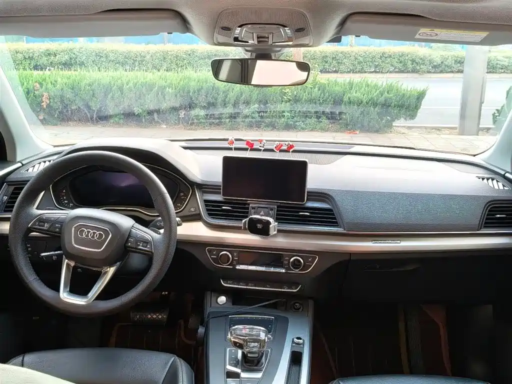 Audi Q5L 2020 40 TFSI Prestige Fashion фото 9