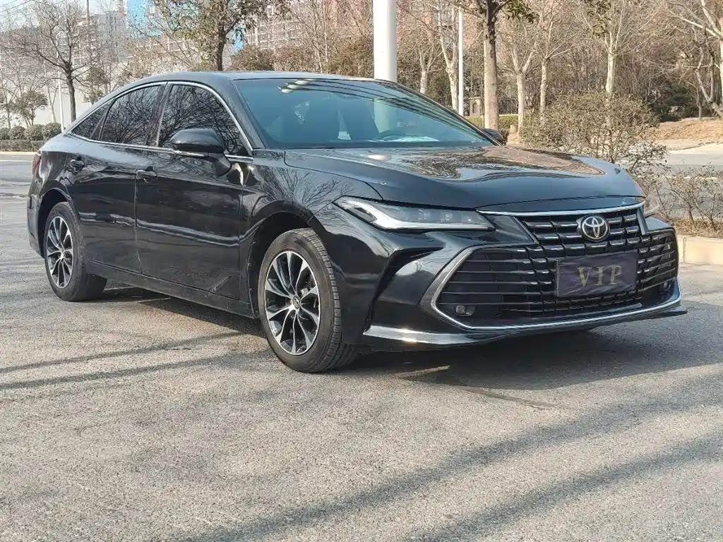 Toyota Avalon 2022 2.0L Progressive Edition фото 3