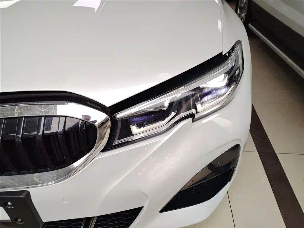BMW 3 Series 2020 320Li M Sport Package фото 24
