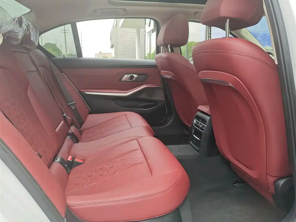 BMW 3 Series 2023 325Li M Sport Package фото 14