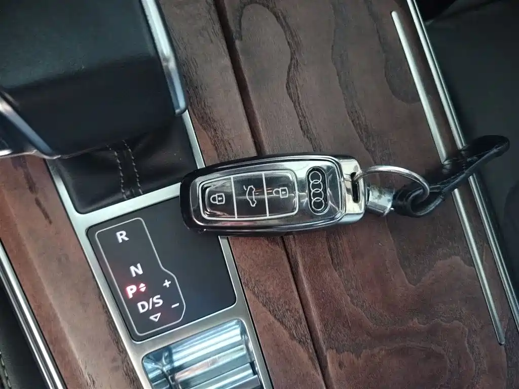 Audi A6L 2022 45 TFSI quattro Premium Dynamic фото 17