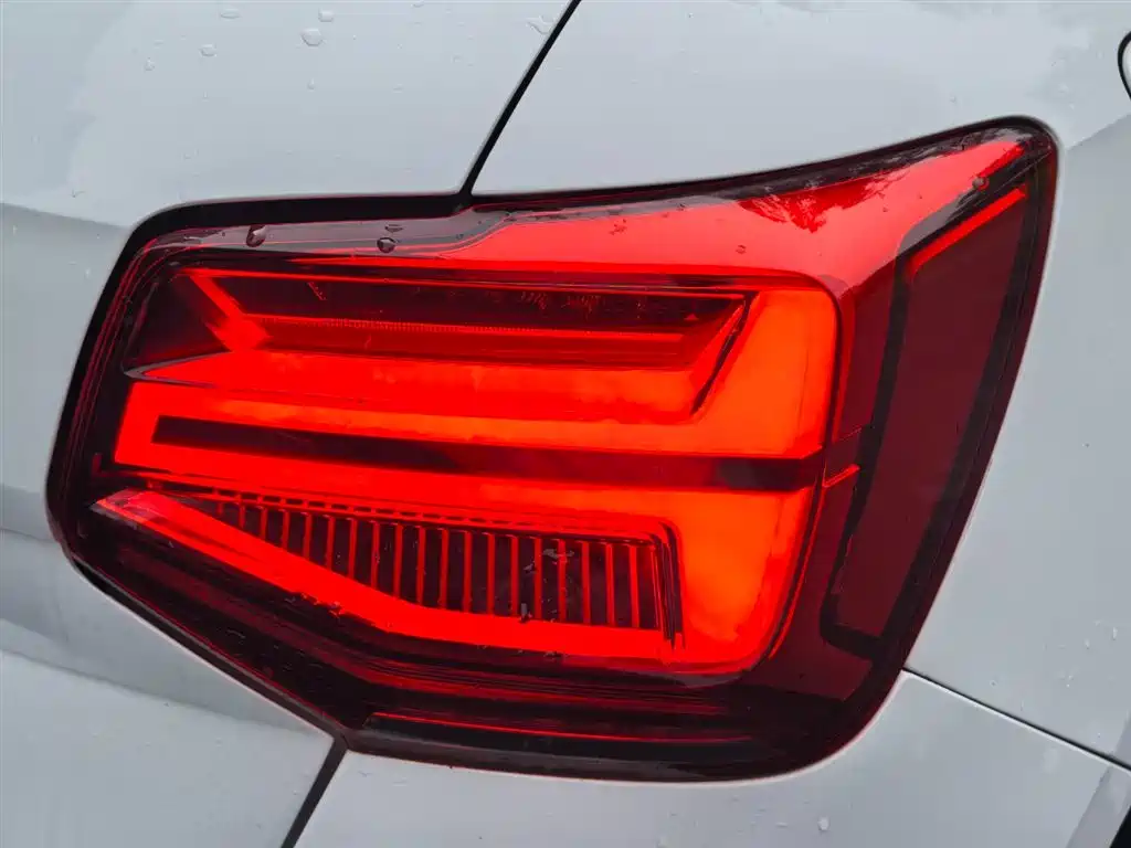 Audi Q2L 2020 35 TFSI Progressive Dynamic Model фото 21