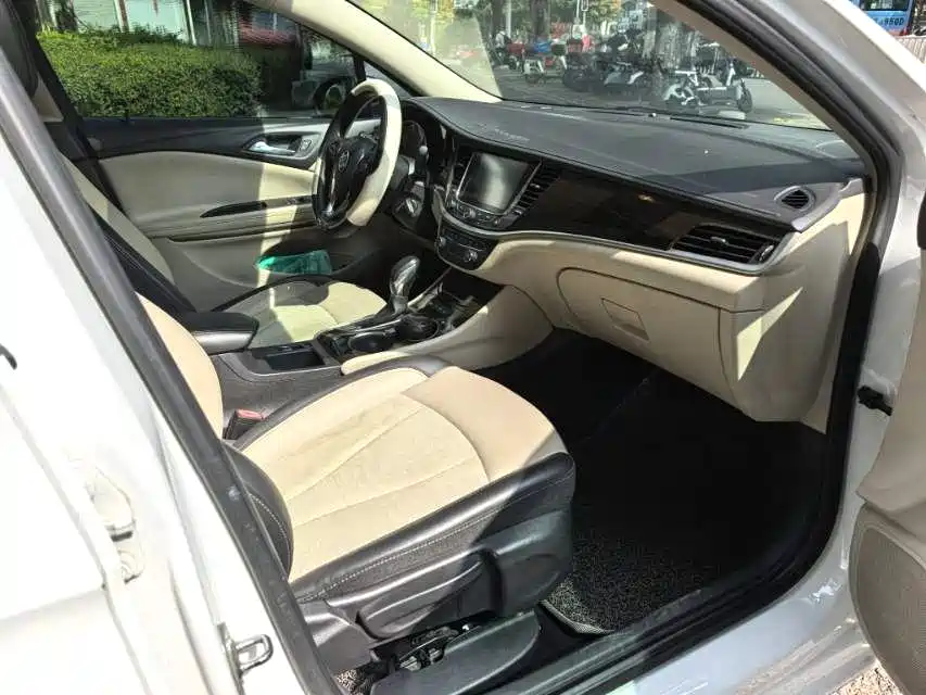 Buick Verano 2019 Sedan 15S Auto Leading фото 6