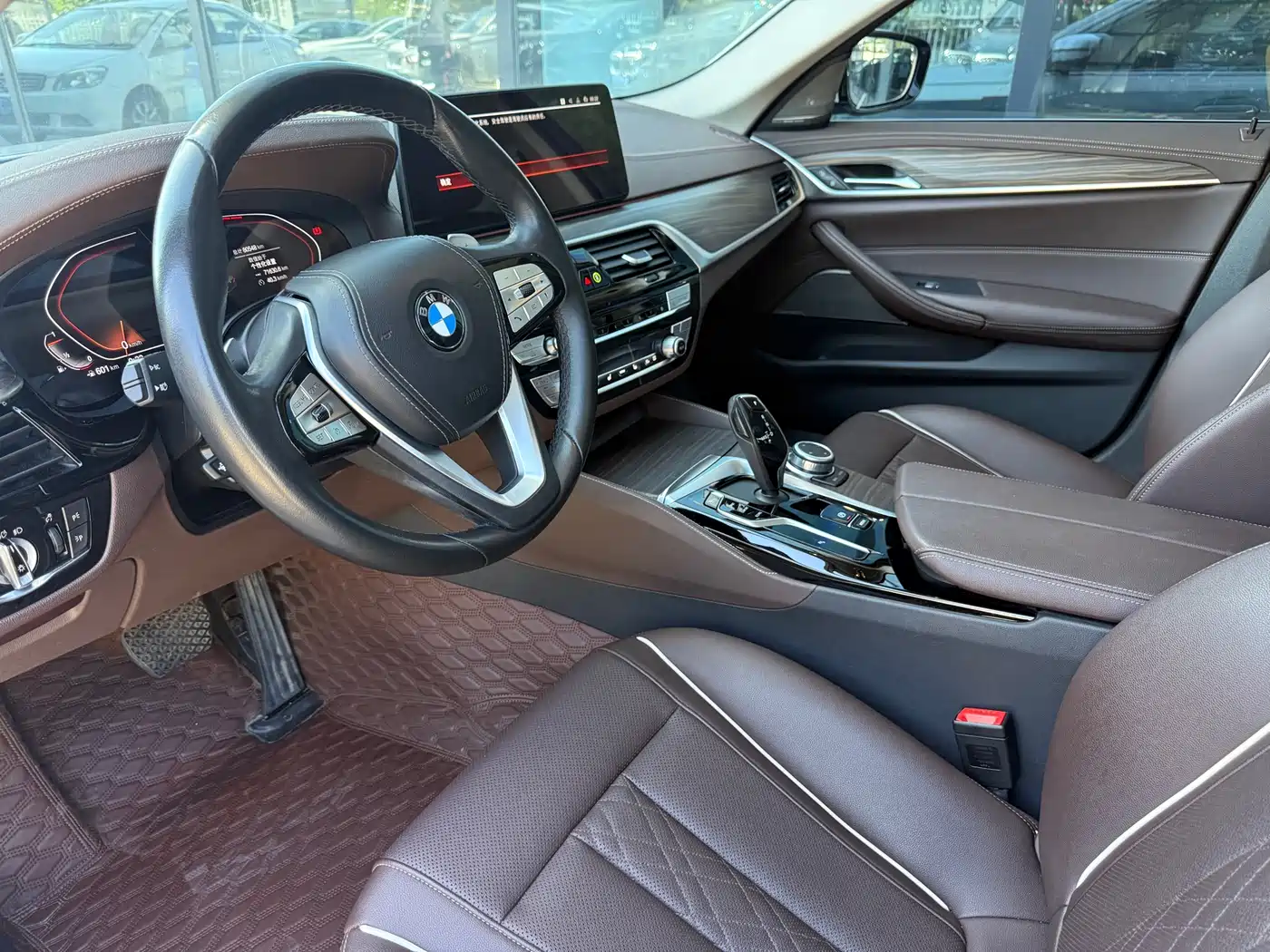 BMW 5 Series 2022 530Li Leading Luxury Package фото 4