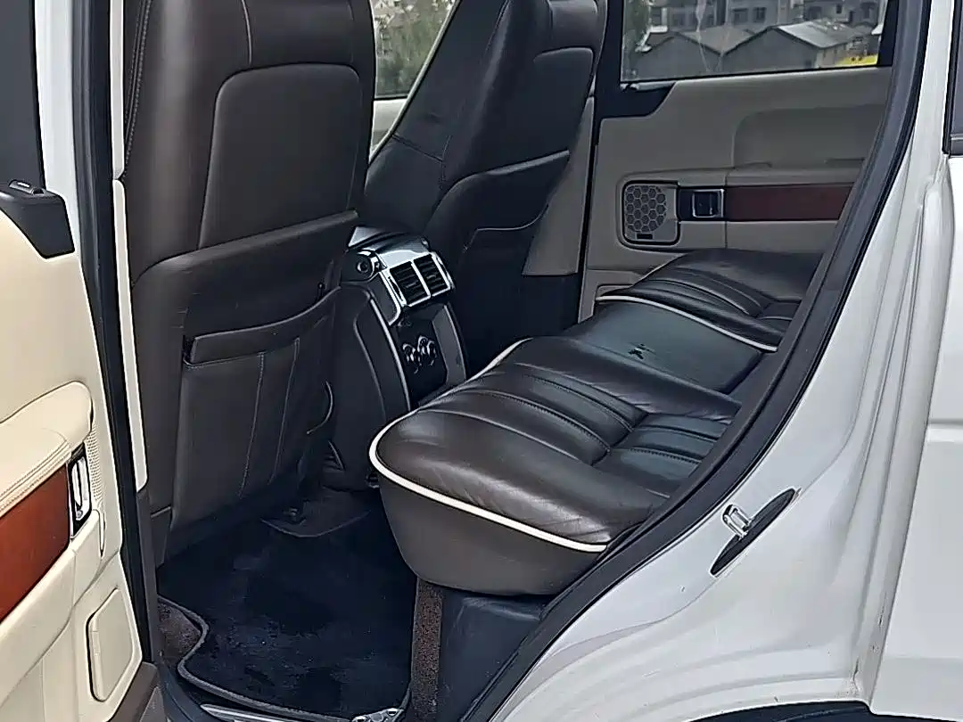 Land Rover Range Rover 2012 4.4 TDV8 фото 10