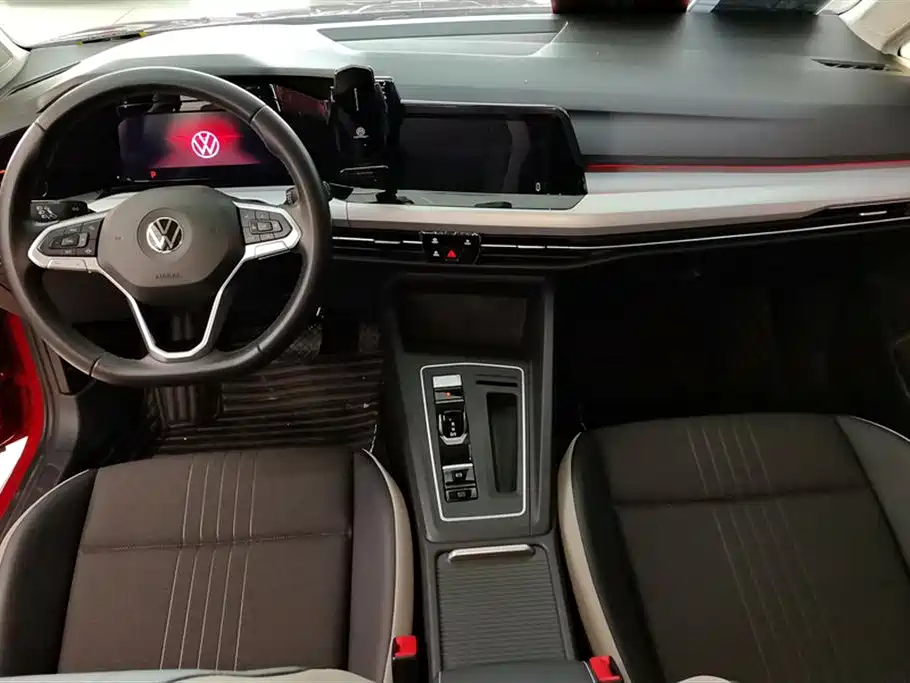Volkswagen Golf 2021 280TSI DSG Pro фото 12