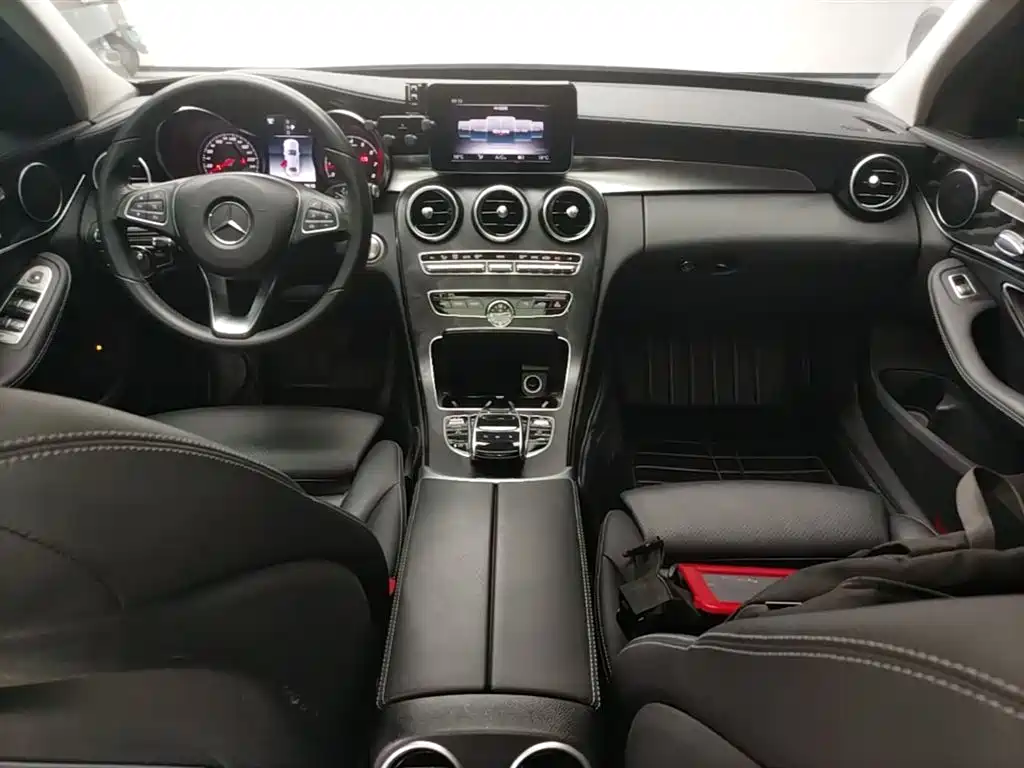 Mercedes-Benz C-Class 2018 C 200 L Sport Edition фото 10