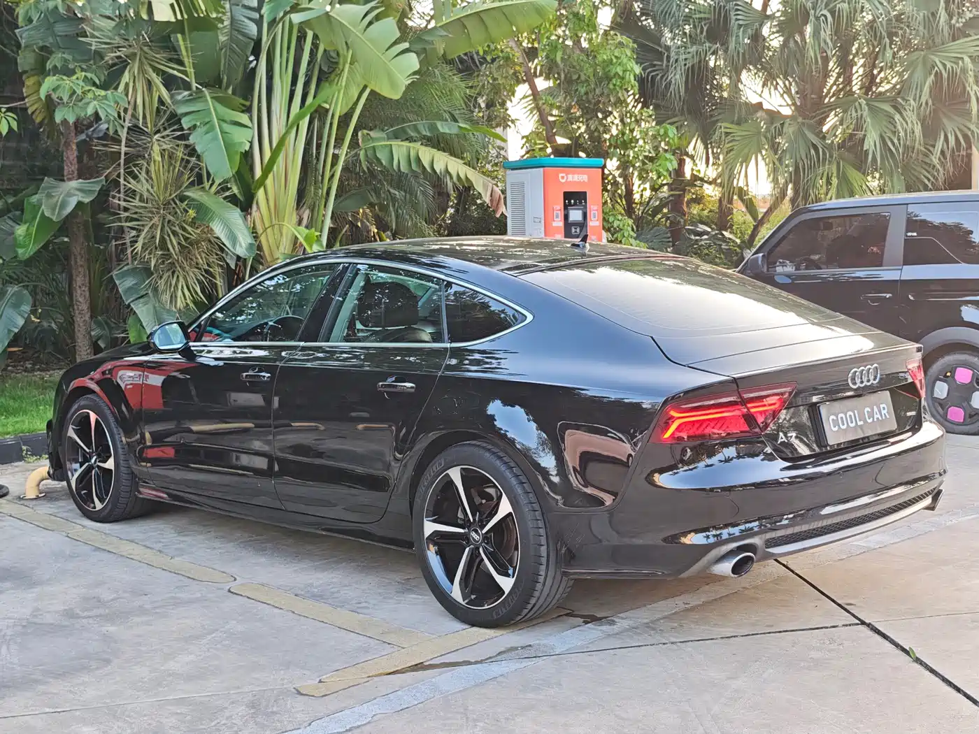 Audi A7 2012 3.0TFSI quattro Luxury Model фото 17