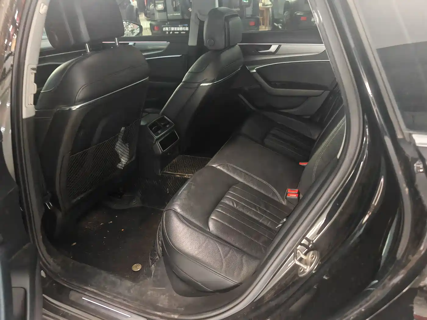 Audi A6L 2021 45 TFSI Exclusive Elegance фото 4