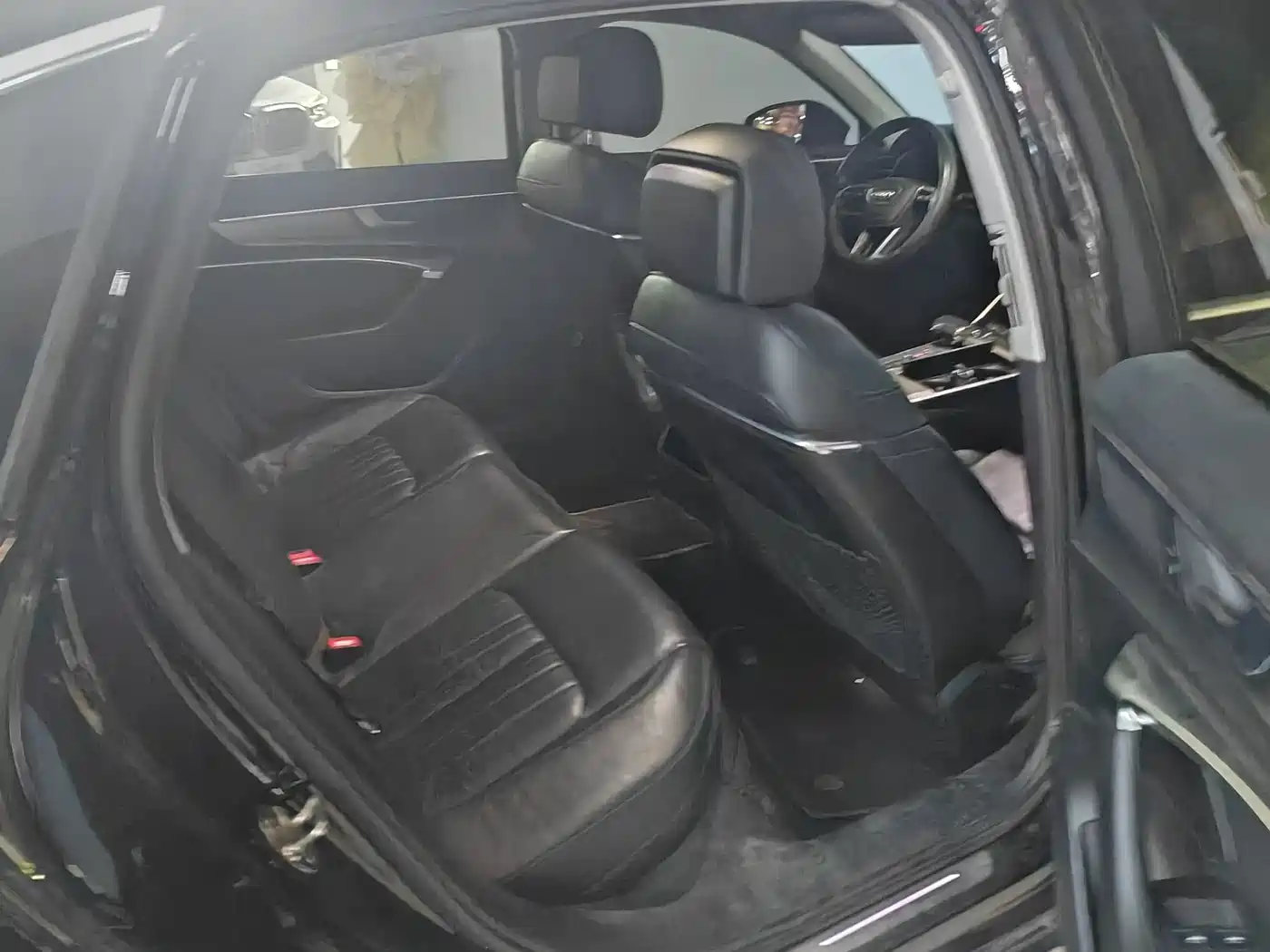 Audi A6L 2021 45 TFSI Exclusive Elegance фото 9