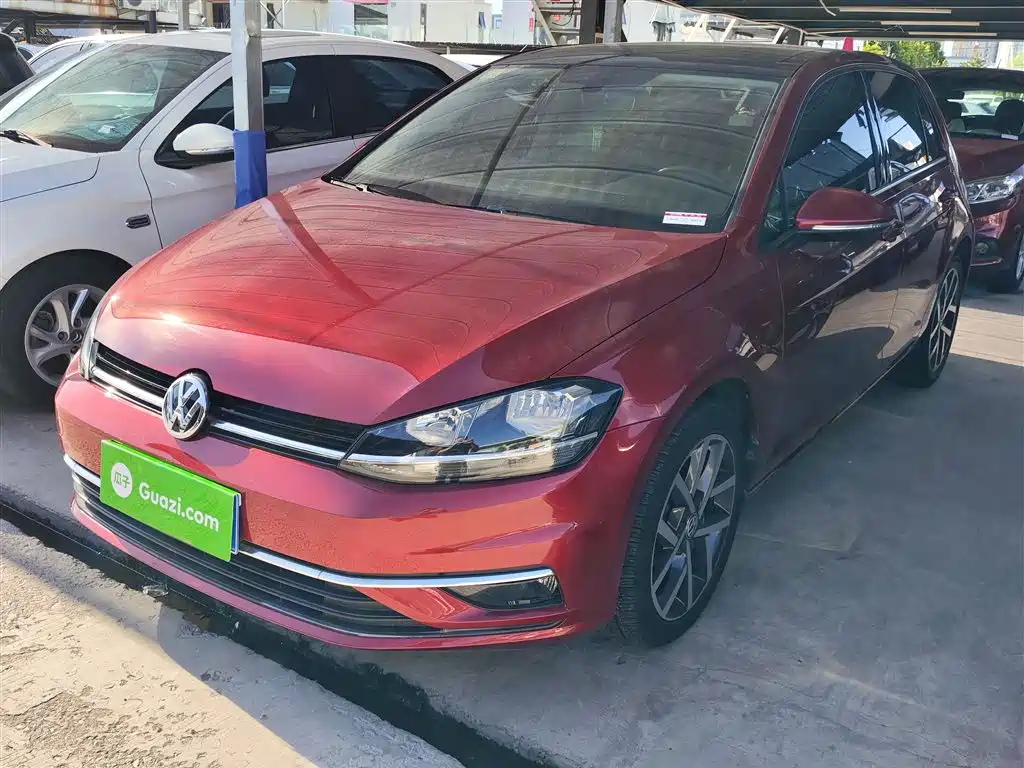 Volkswagen Golf 2018 230TSI Automatic Luxury фото 21