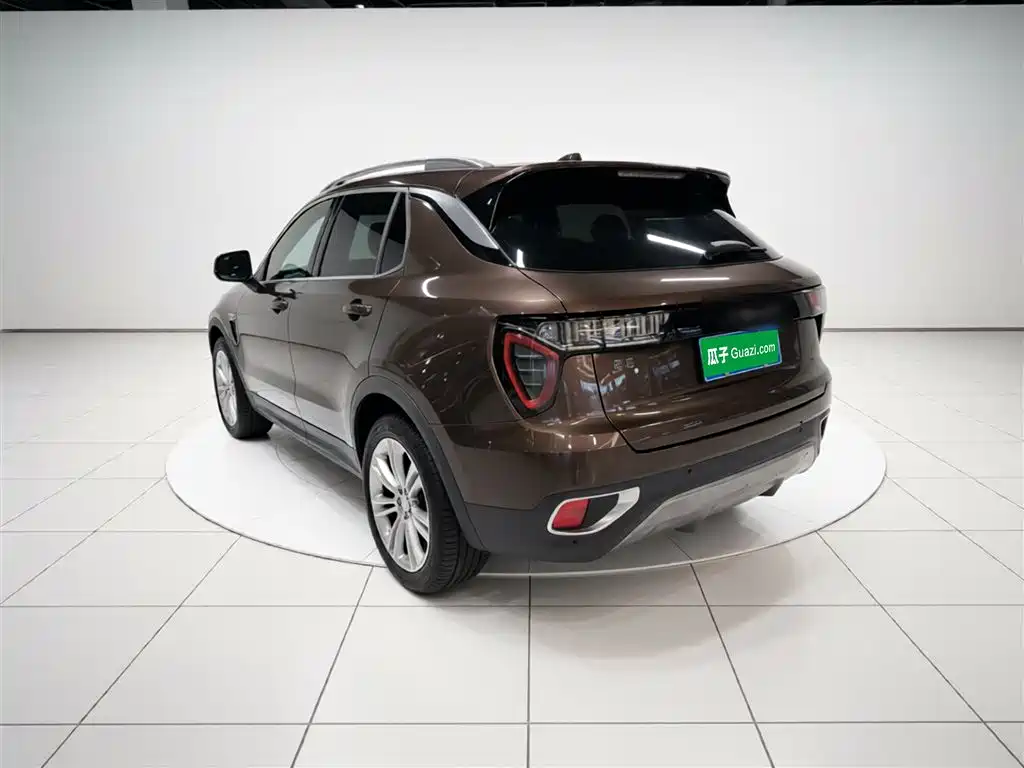 Lynk & Co 01 2017 2.0T 2WD Pro Version фото 5