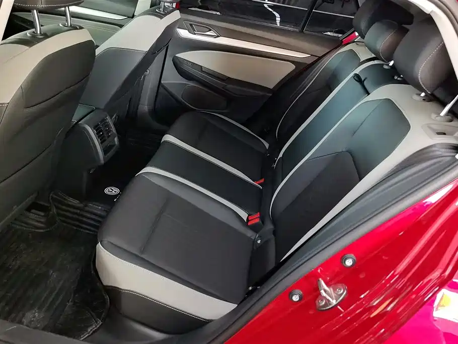Volkswagen Golf 2021 280TSI DSG Pro фото 11