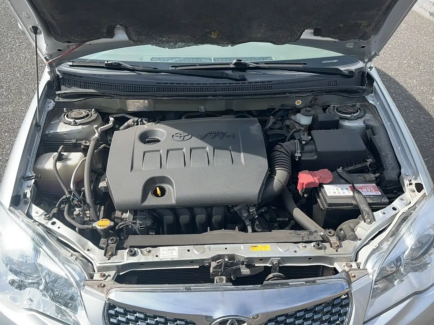 Toyota Corolla 2011 1.6L Manual Luxury Edition фото 26