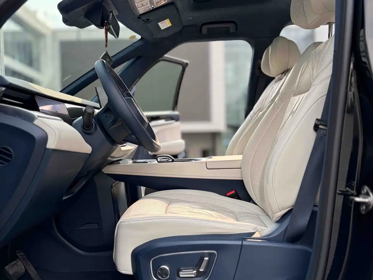 ZEEKR EXTREME KRYPTON 009