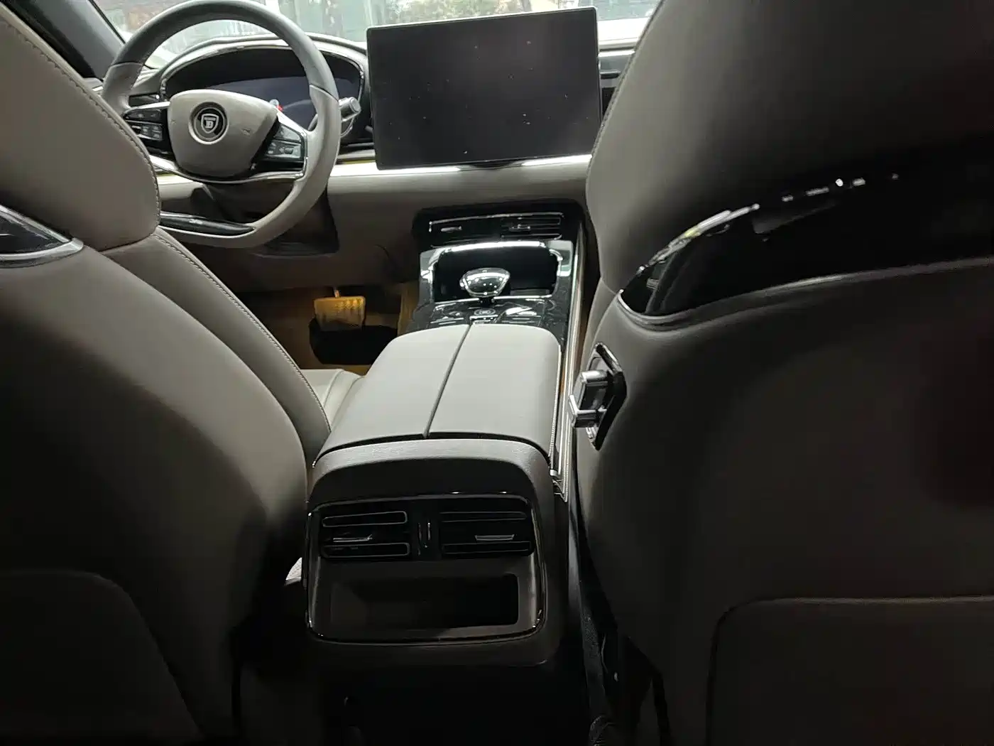 BYD Han 2023 EV Champion Edition 605KM FWD Premium фото 7