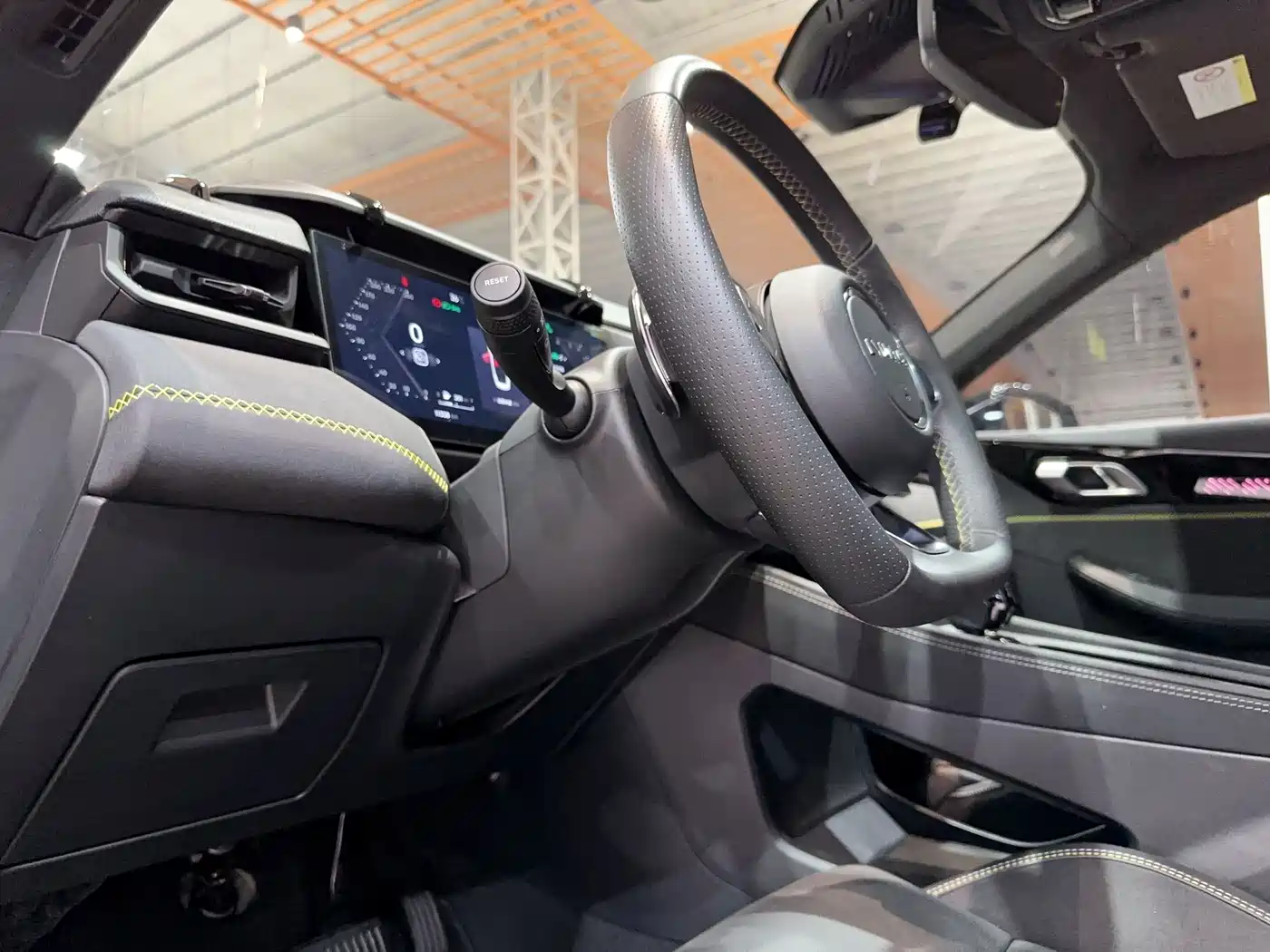 LYNK 03