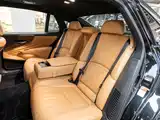 Фото 12 - Lexus LS