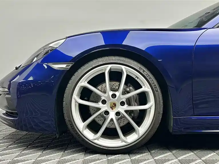 Porsche 718 2025 2022 Spyder 2.0T