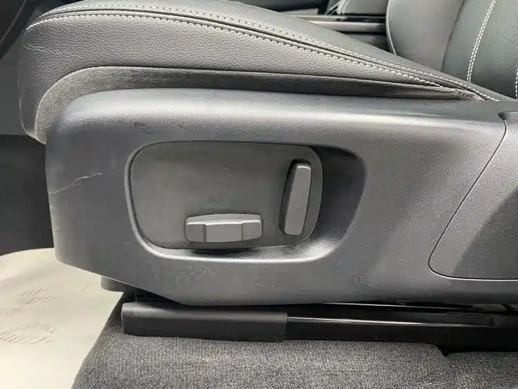 Land Rover Range Rover Velar 2018 P250 S фото 25