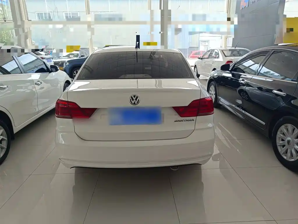 Volkswagen Santana 2016 1.4L Manual Trend Edition фото 6