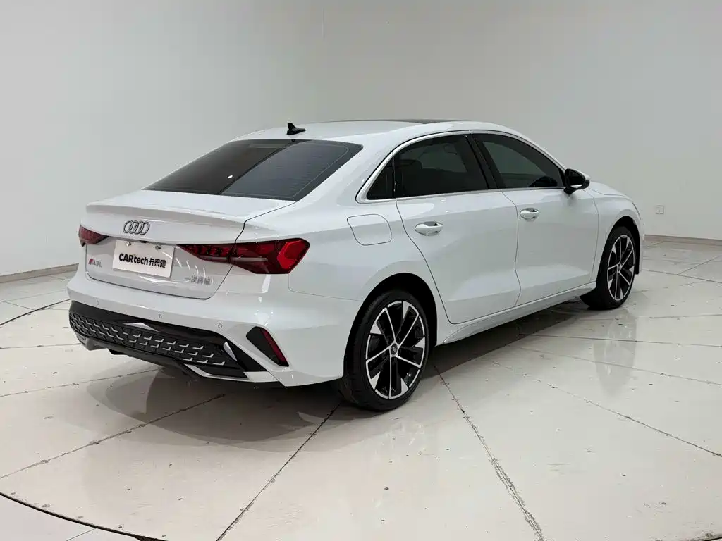 Audi A3 2025 2025 Facelift A3L Limousine 35TFSI Flying Spur Premium
