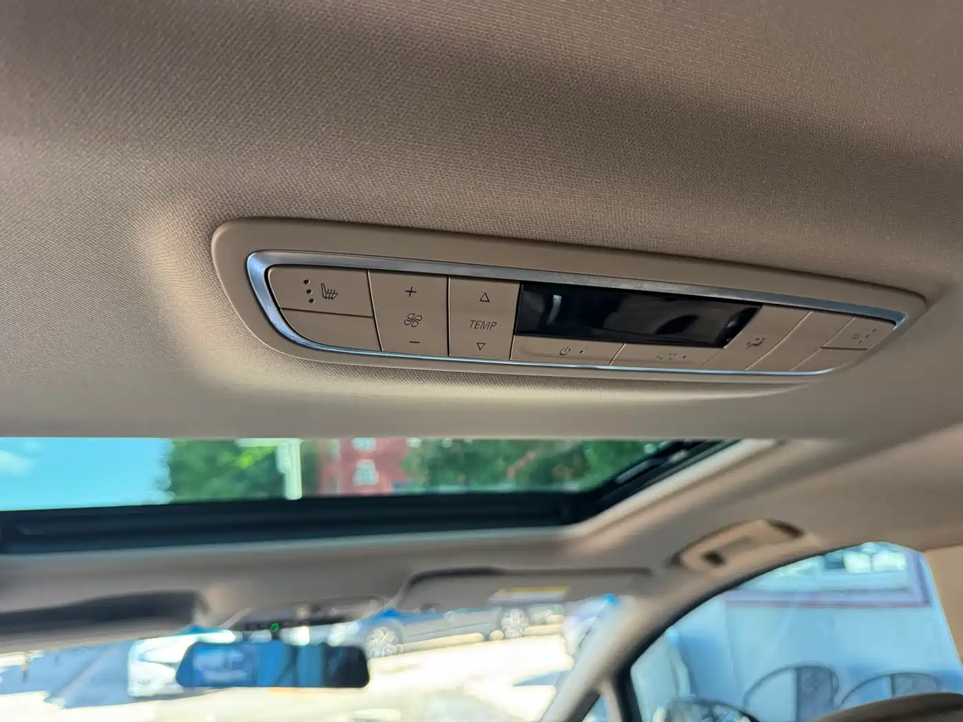 Buick GL8 2017 ES 28T Premium China V фото 23