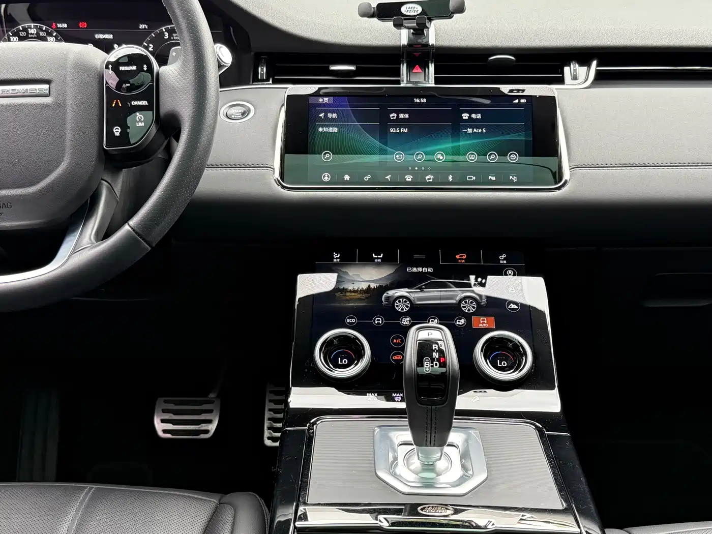 Land Rover Range Rover Evoque 2020 249PS R-DYNAMIC SE Sport Tech Edition фото 8
