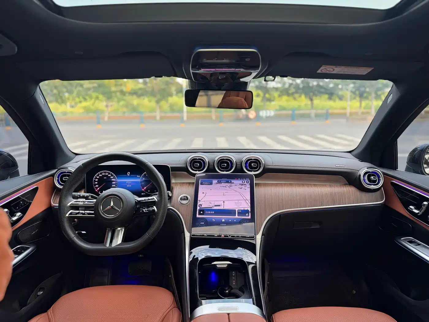 Mercedes-Benz GLC 2024 GLC 300 L 4MATIC Dynamic 5-seater фото 9