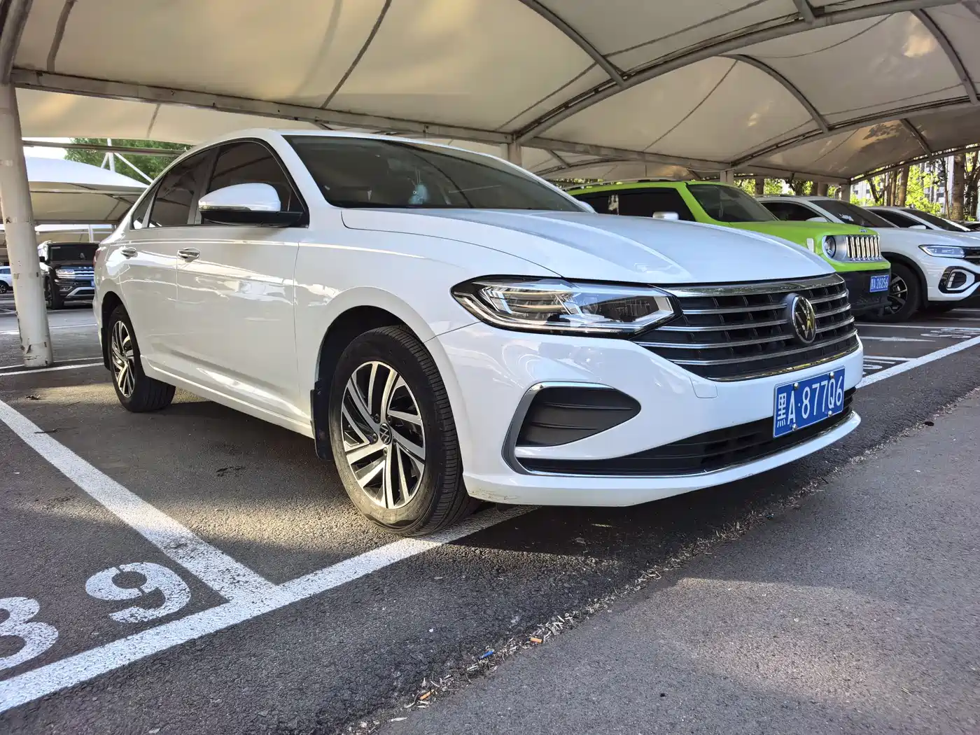 Volkswagen Lavida 2023 280TSI DSG Comfort Edition фото 3