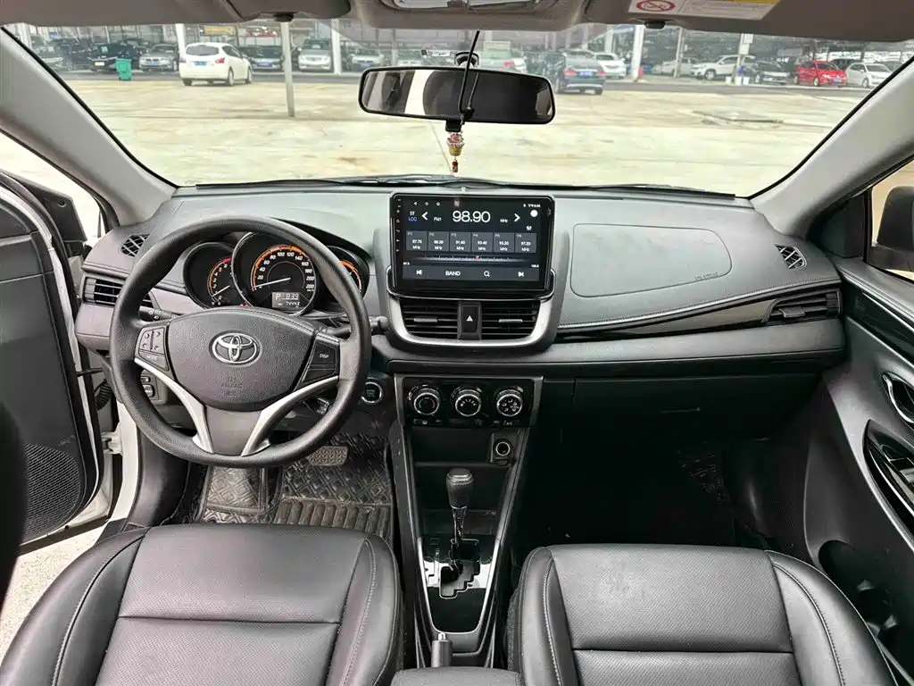 Toyota YARiS L Zhi Xuan 2022 Zhi Xuan X 1.5L CVT Luxury PLUS Edition фото 7
