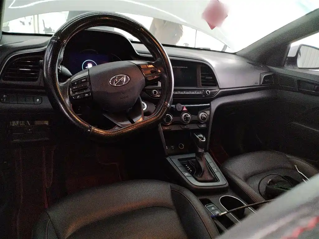 Hyundai Elantra 2019 1.4T Dual-clutch XuanDong·Vitality Type фото 9