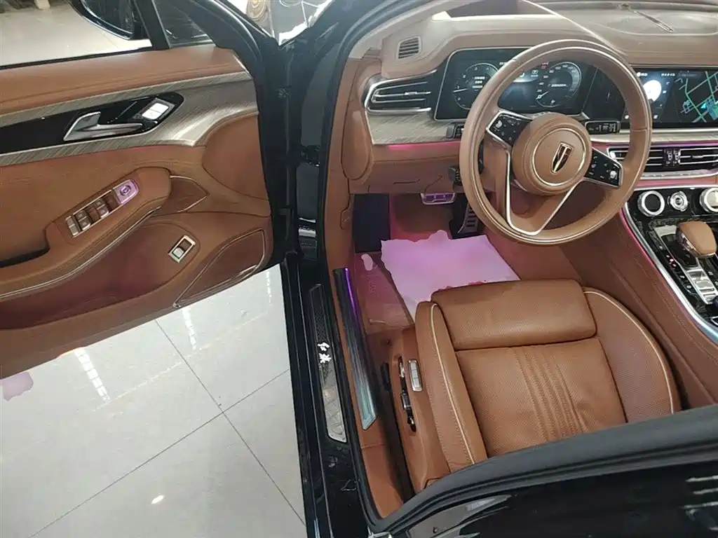 Hongqi H9 2020 2.0T Smart Connection Qi Chang Edition фото 12