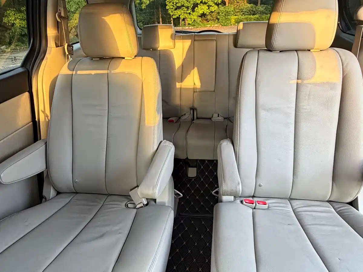 Mazda 8 2014 2013 2.5L Elite
