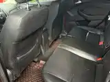 Фото 8 - Ford Focus
